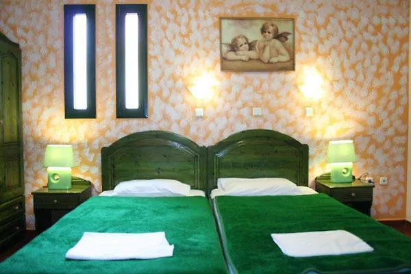 Hotel de apartamente Kastro 4*