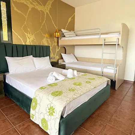Kastro Ξενοδοχείο με διαμερίσματα 4*
